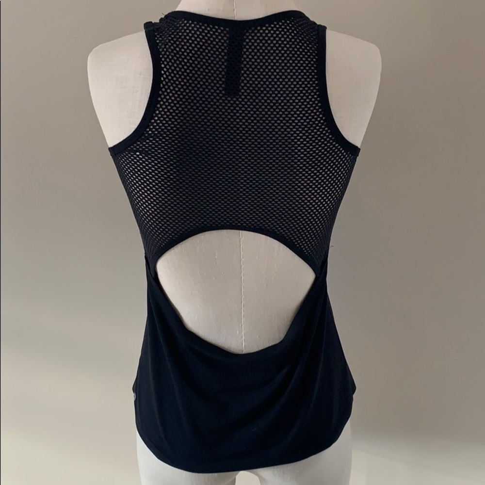 90 degree workout tank